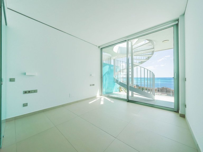 Apartment for Sale in Higueron, Malaga 9
