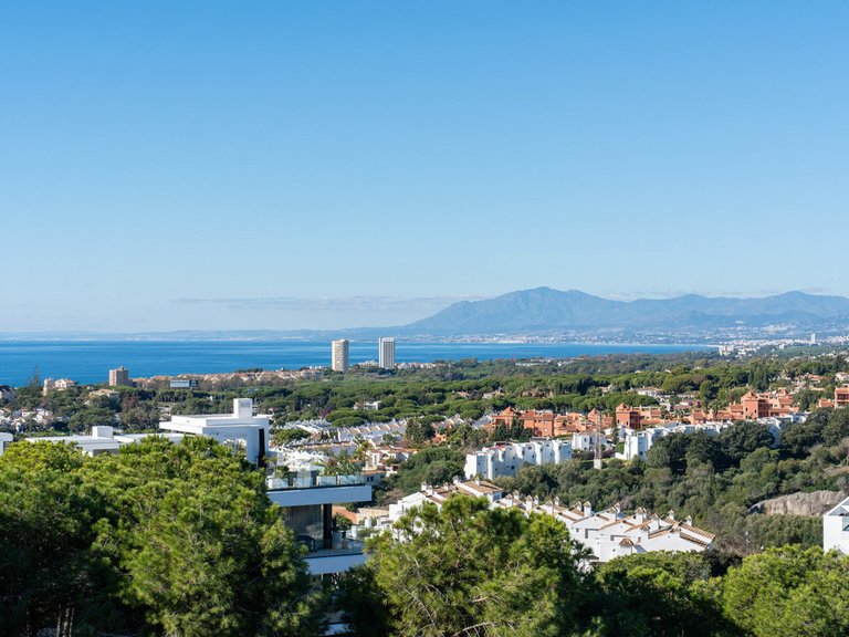 Apartment for Sale in Artola, Malaga 13