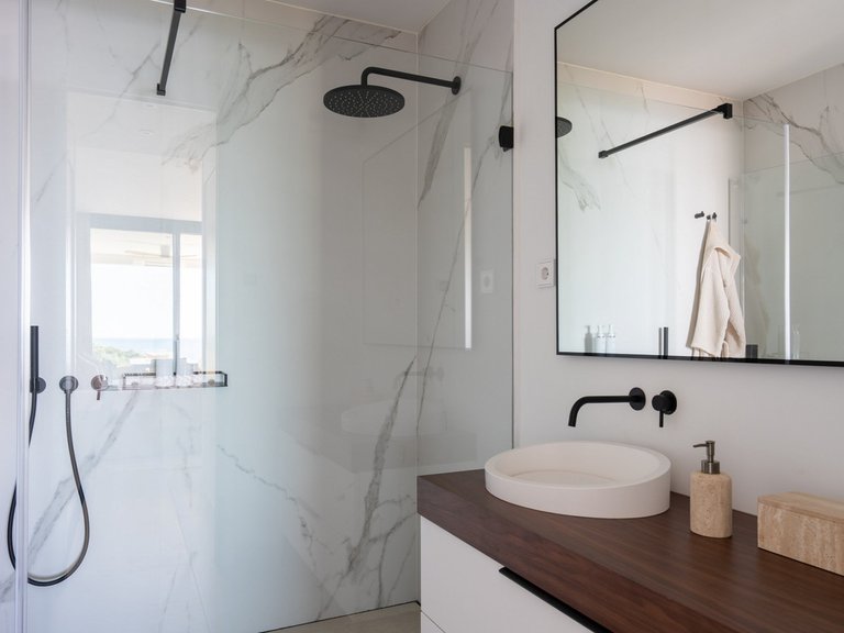 Apartment for Sale in Artola, Malaga 17