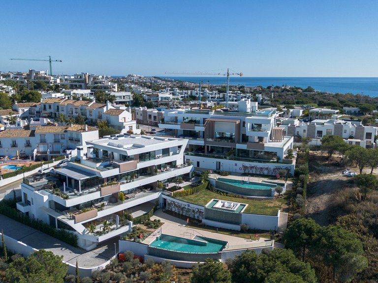 Apartment for Sale in Artola, Malaga 4