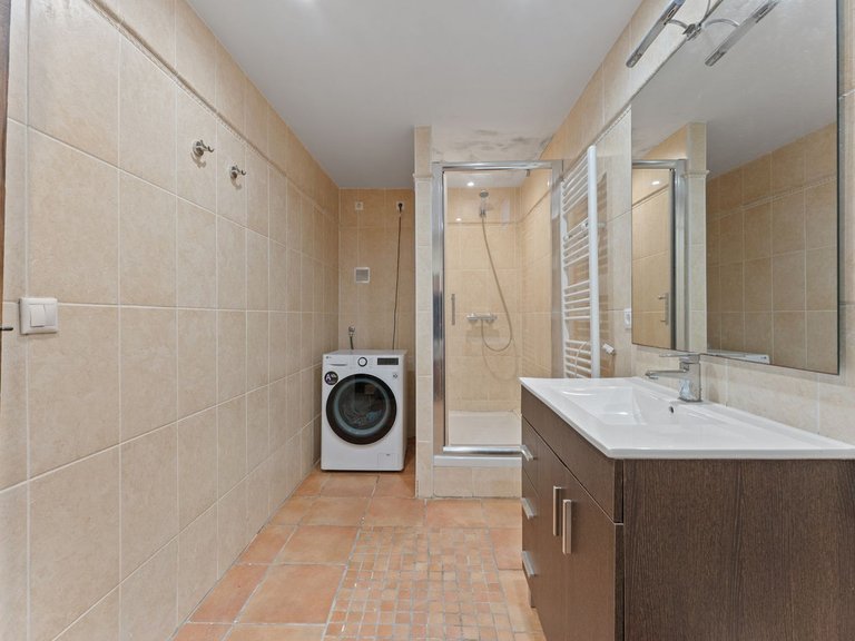 Villa for Sale in Coín, Malaga 27