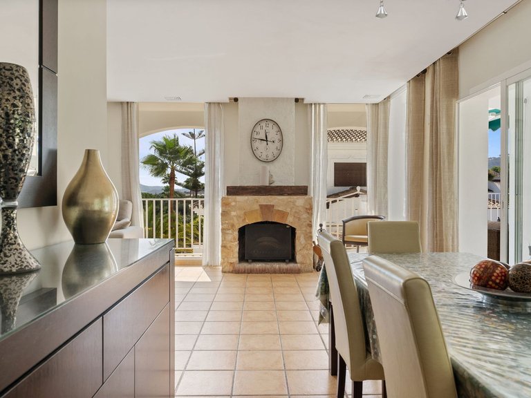 Villa for Sale in Coín, Malaga 5