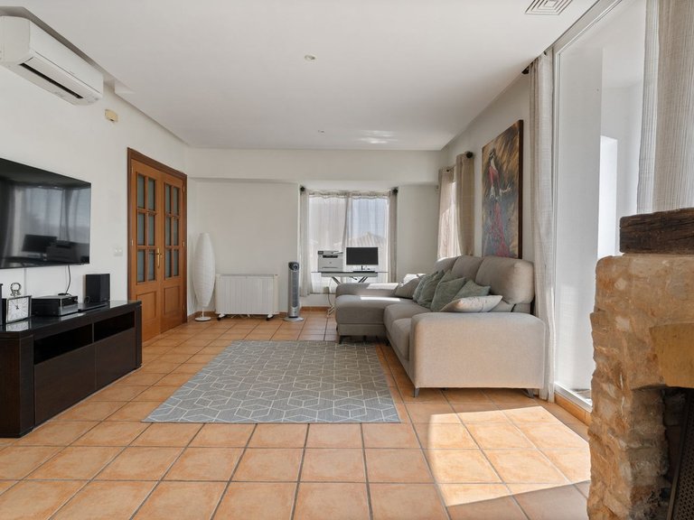 Villa for Sale in Coín, Malaga 7