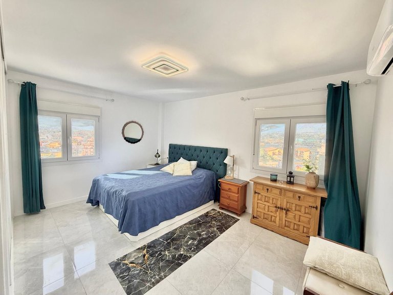 Apartment for Sale in Fuengirola, Malaga 10
