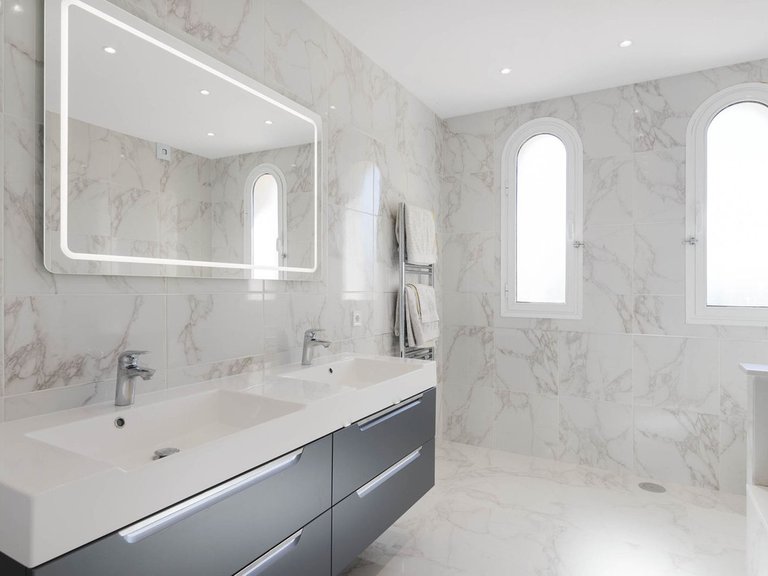 Villa for Sale in Valtocado, Malaga 10