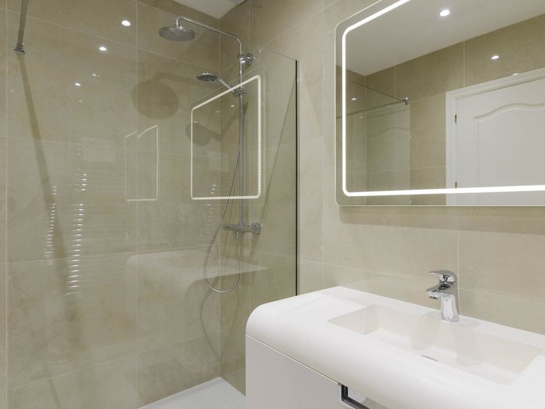 Villa for Sale in Valtocado, Malaga 26