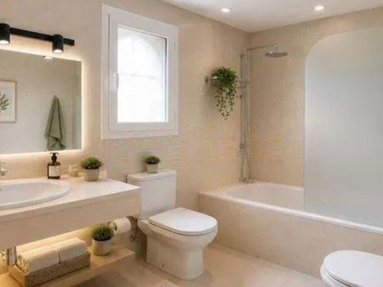 Apartment for Sale in San Pedro De Alcántara, Malaga 8