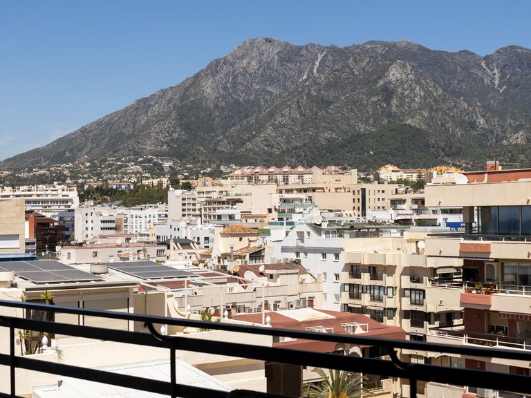 Apartment for Sale in Marbella, Malaga 16
