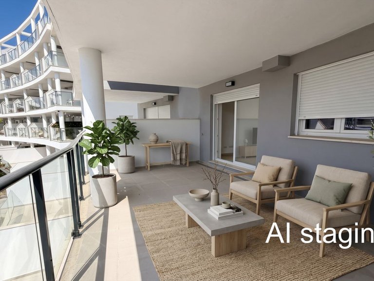 Apartment for Sale in La Duquesa, Malaga 1