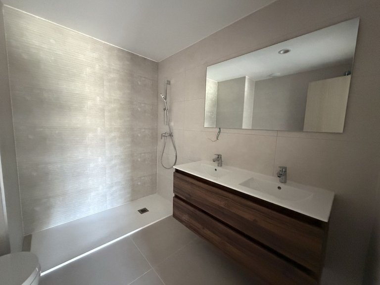 Apartment for Sale in La Duquesa, Malaga 17