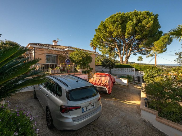 Villa for Sale in Alhaurín El Grande, Malaga 14