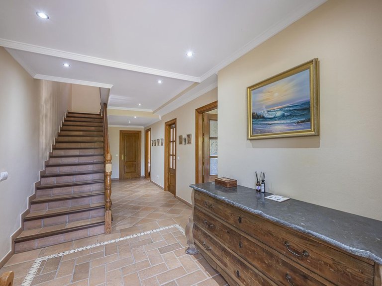 Villa for Sale in La Quinta, Malaga 30