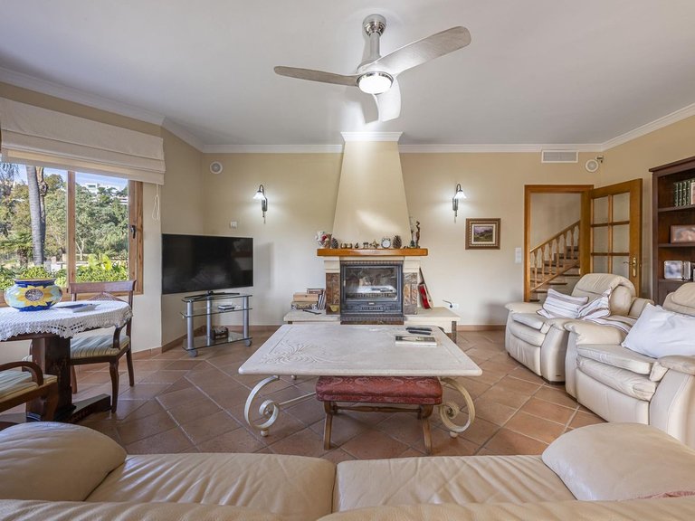 Villa for Sale in La Quinta, Malaga 31
