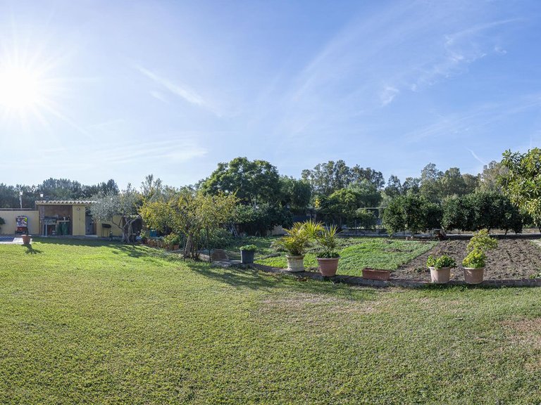 Villa for Sale in La Quinta, Malaga 40