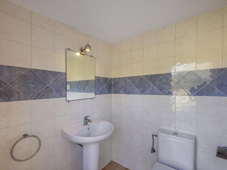 Villa for Sale in La Quinta, Malaga 50