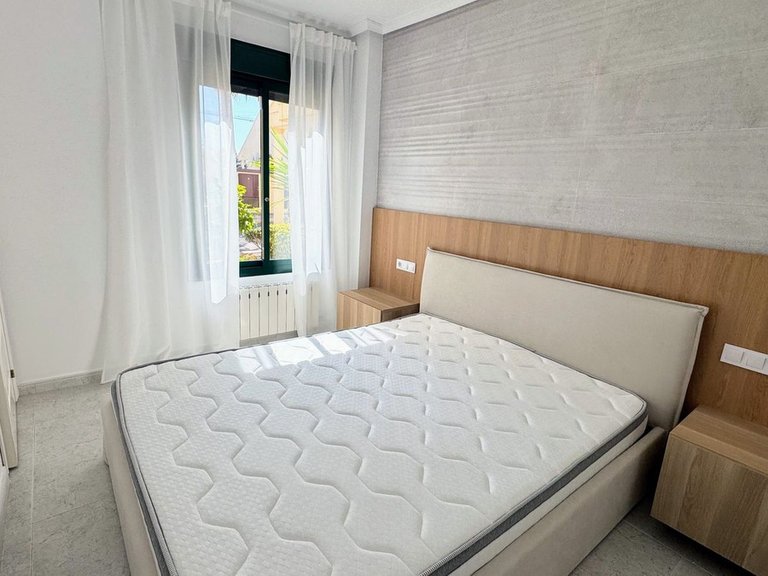 Apartment for Sale in Lomas De Campoamor, Alicante 17