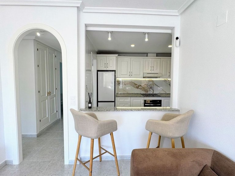 Apartment for Sale in Lomas De Campoamor, Alicante 9