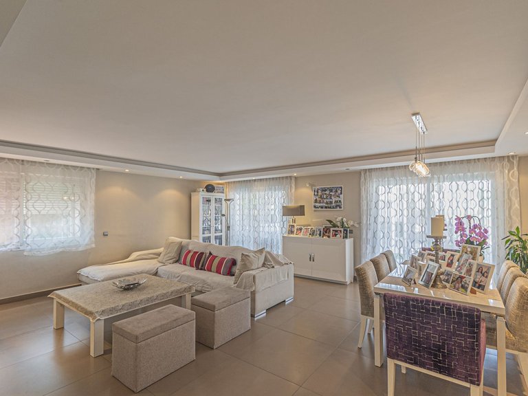 Villa for Sale in San Pedro De Alcántara, Malaga 11
