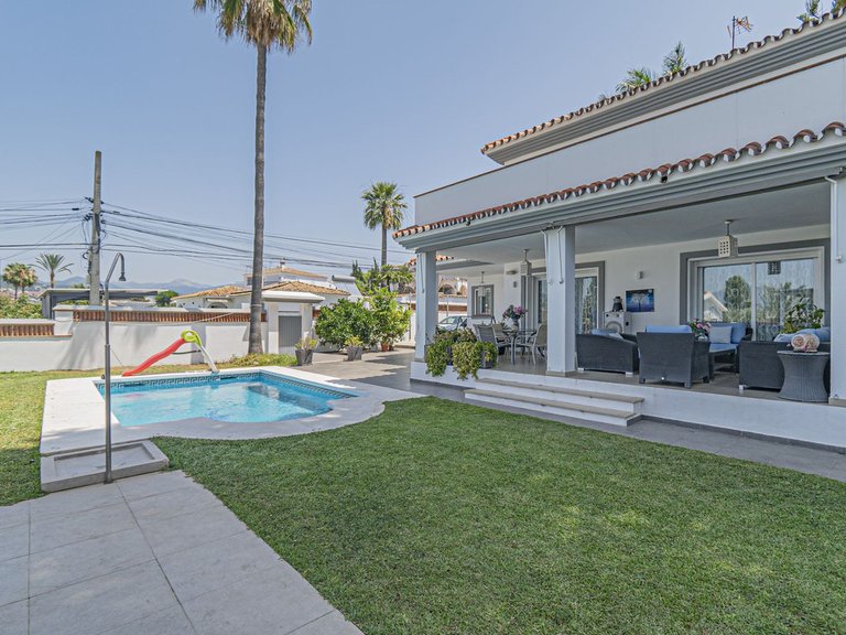 Villa for Sale in San Pedro De Alcántara, Malaga 21