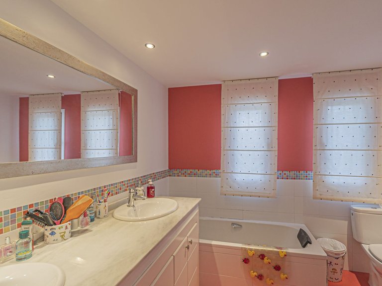 Villa for Sale in San Pedro De Alcántara, Malaga 23