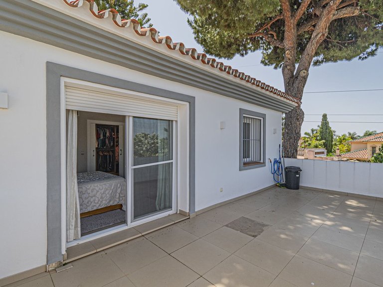 Villa for Sale in San Pedro De Alcántara, Malaga 27