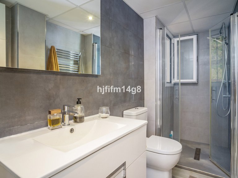 Villa for Sale in Nueva Andalucía, Malaga 16