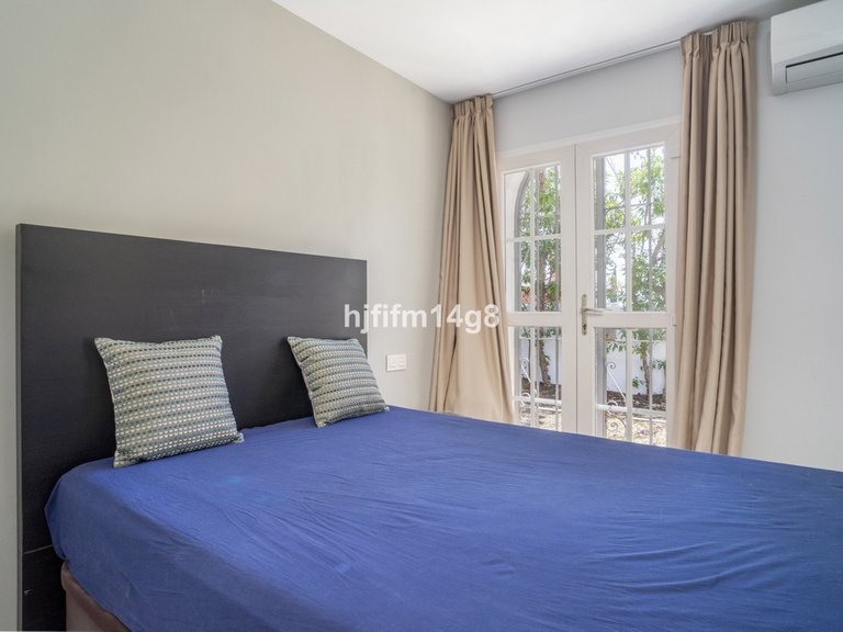 Villa for Sale in Nueva Andalucía, Malaga 18
