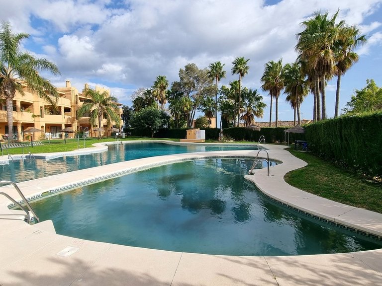 Apartment for Sale in Calahonda, Malaga 1