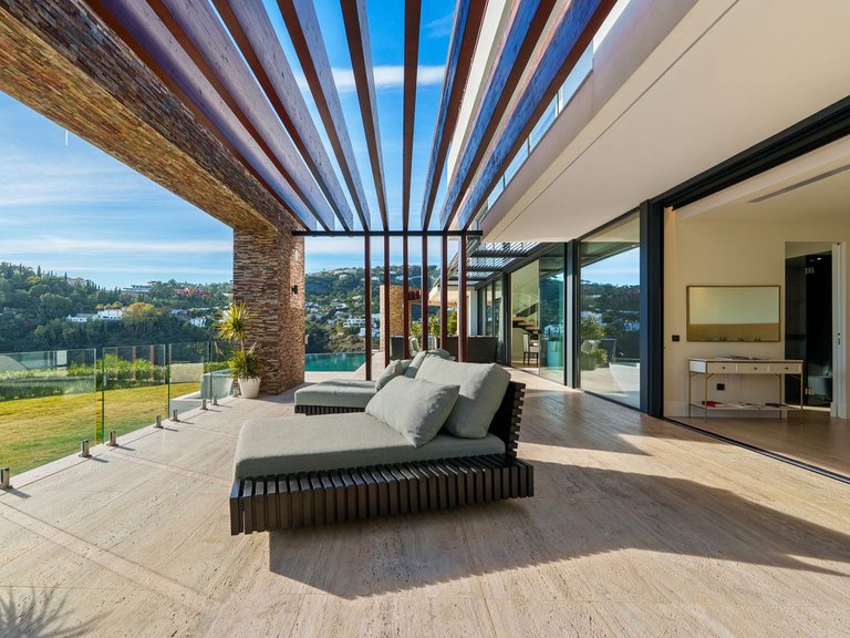 Villa for Sale in Benahavís, Malaga 4