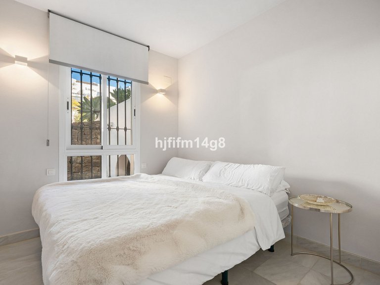 Apartment for Sale in Benahavís, Malaga 19