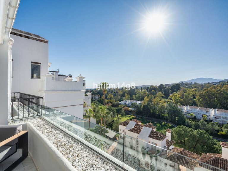 Apartment for Sale in Benahavís, Malaga 2