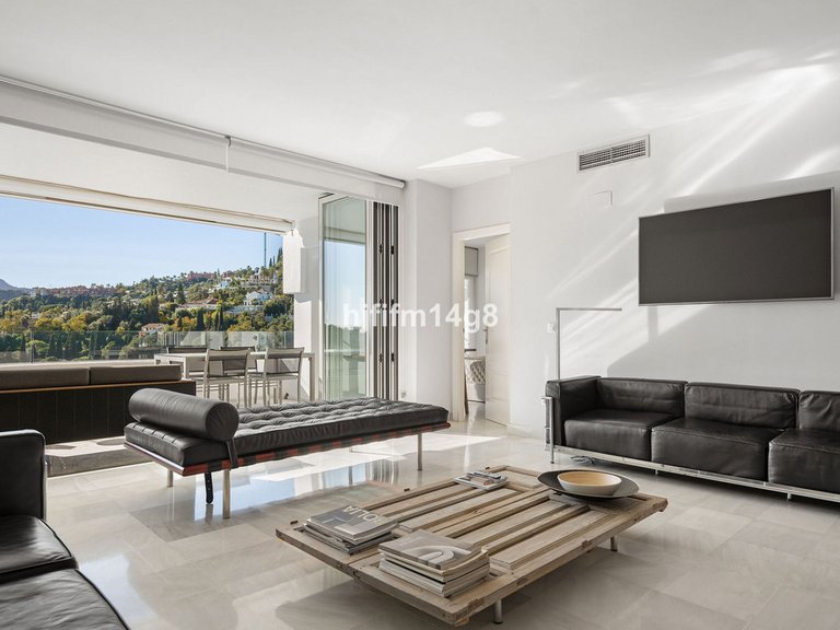 Apartment for Sale in Benahavís, Malaga 5