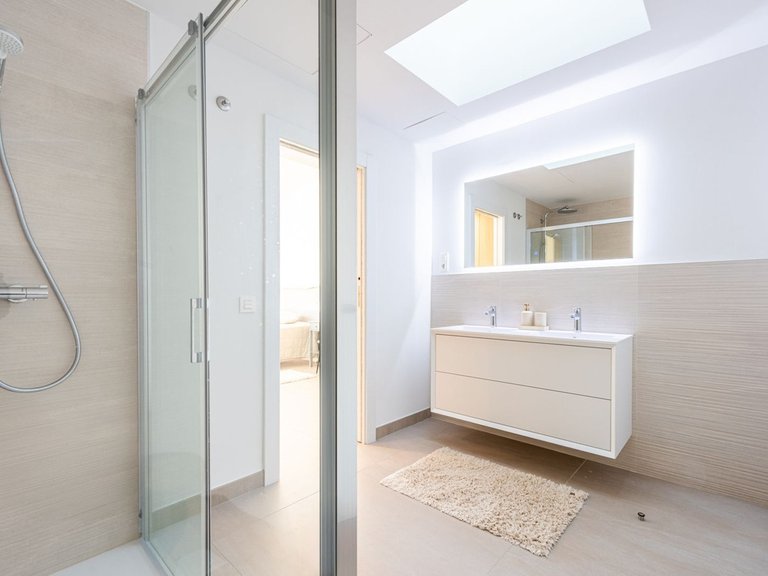 Apartment for Sale in Carvajal, Malaga 9