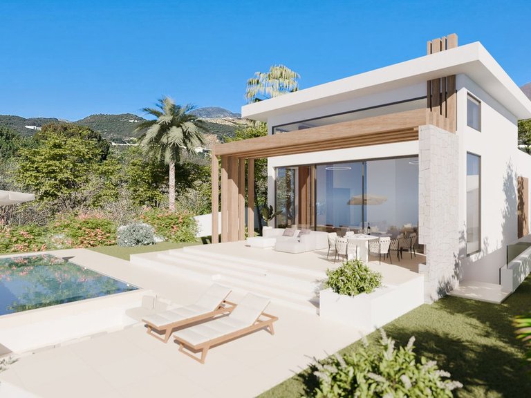 Villa for Sale in Costa del Sol Mijas Costa, Malaga 4
