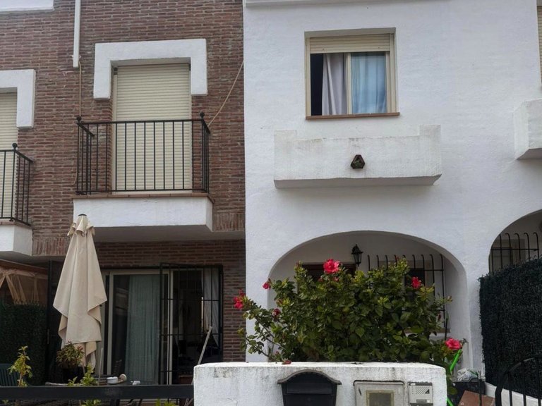 Villa for Sale in Benahavís, Malaga 1