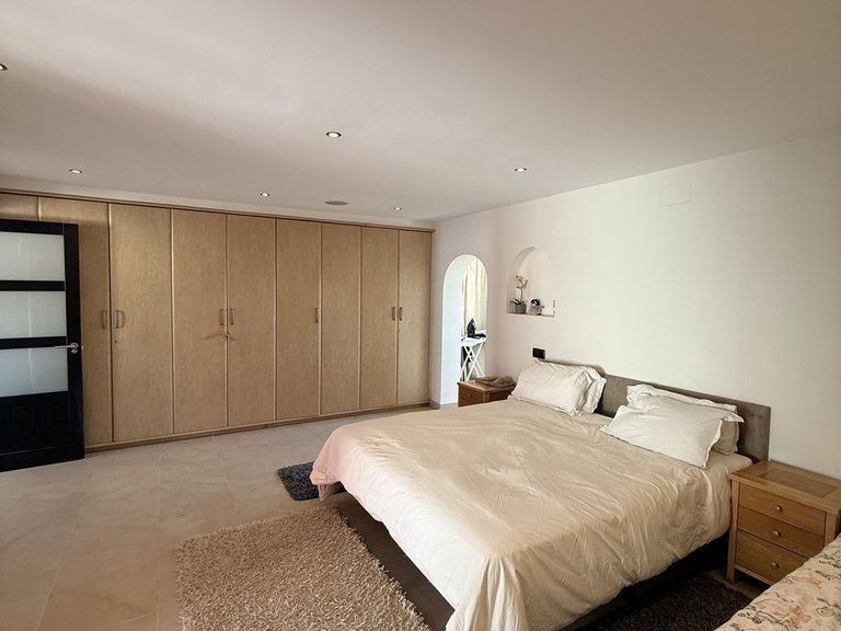 Villa for Sale in Bel Air, Malaga 14