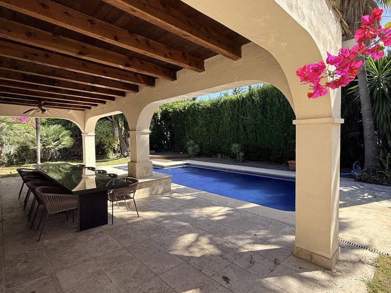 Villa for Sale in Bel Air, Malaga 32