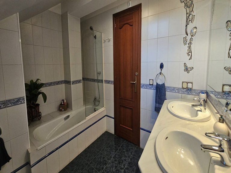Apartment for Sale in Los Boliches, Malaga 26