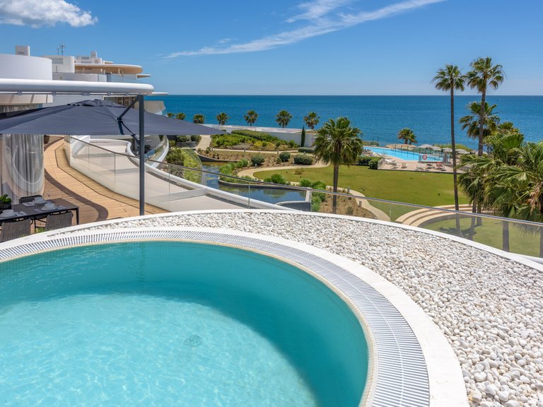 Apartment for Sale in Estepona, Malaga 1