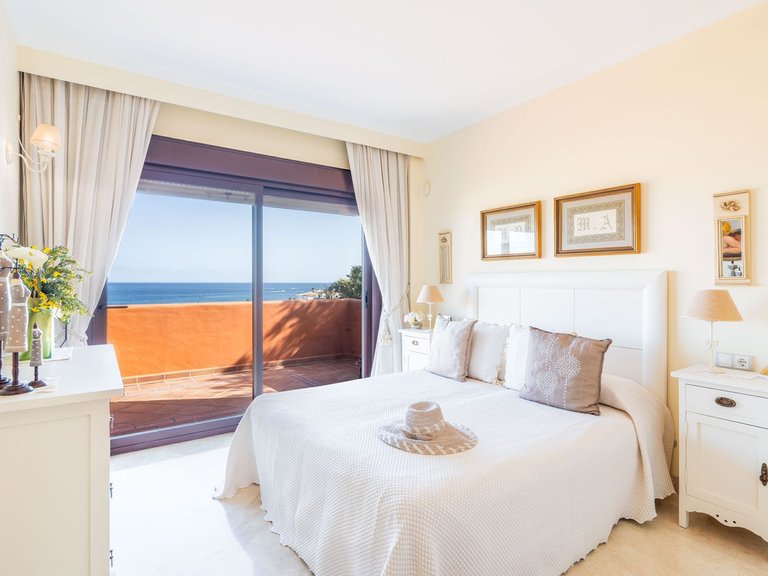 Apartment for Sale in Estepona, Malaga 7