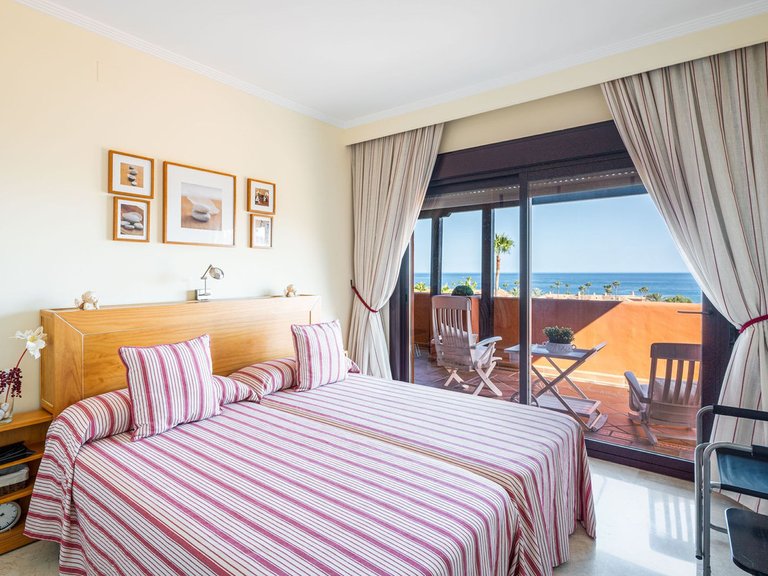 Apartment for Sale in Estepona, Malaga 9