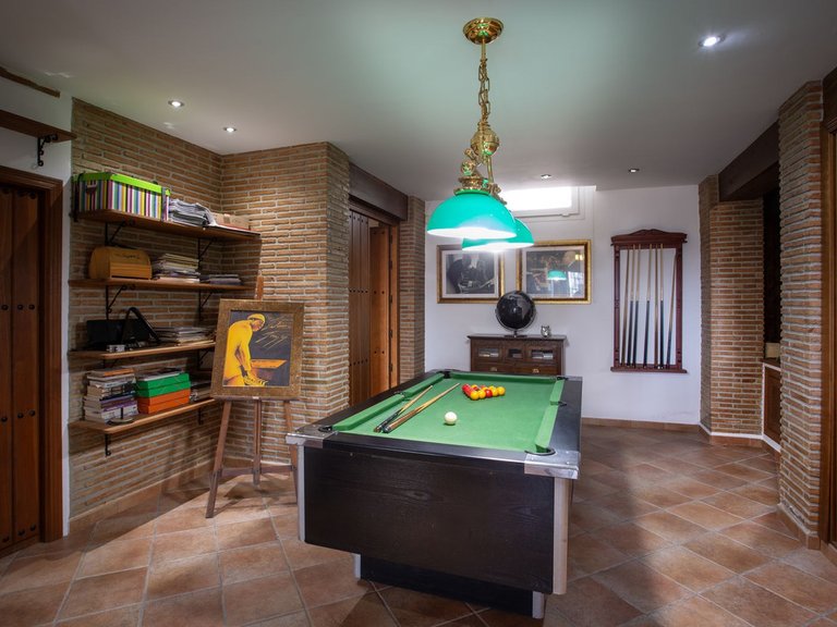 Villa for Sale in Benalmadena, Malaga 25
