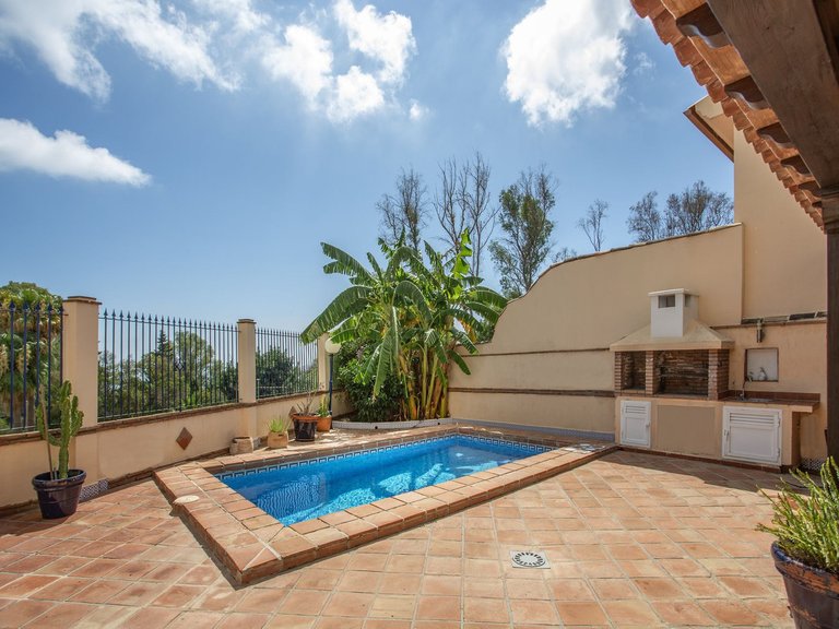 Villa for Sale in Benalmadena, Malaga 32