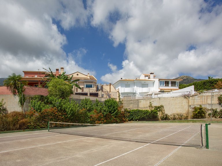 Villa for Sale in Benalmadena, Malaga 37