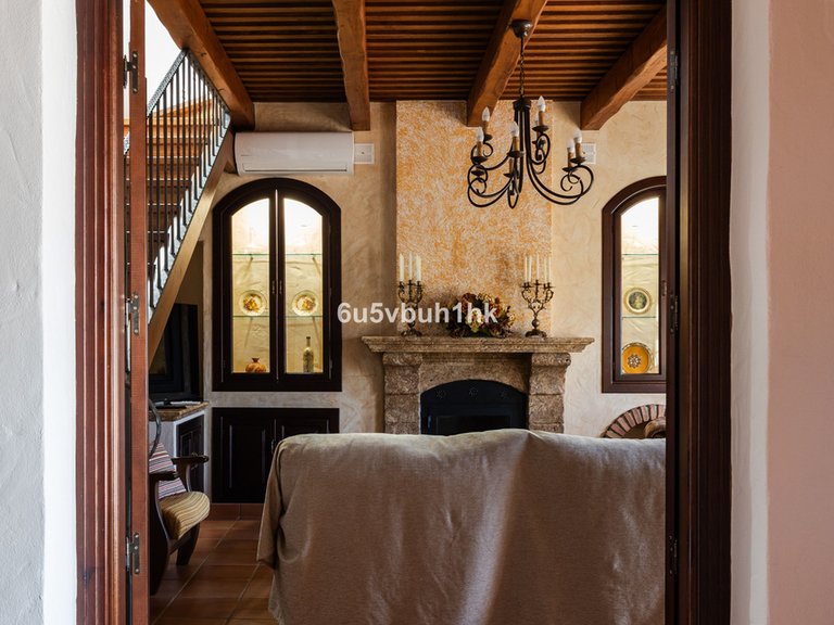 Villa for Sale in Alhaurín El Grande, Malaga 21