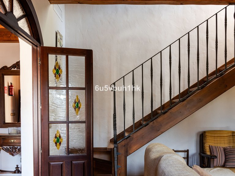 Villa for Sale in Alhaurín El Grande, Malaga 24