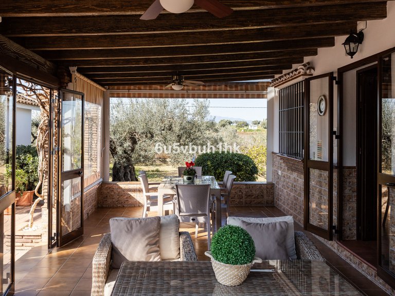 Villa for Sale in Alhaurín El Grande, Malaga 35