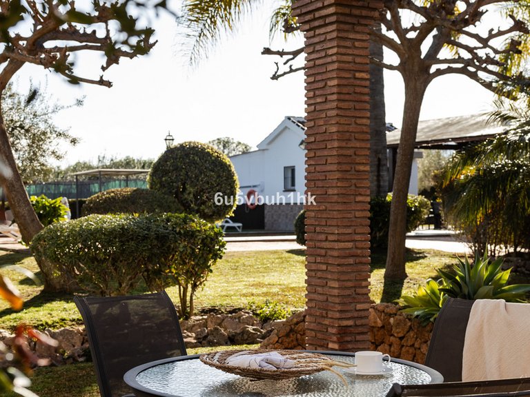 Villa for Sale in Alhaurín El Grande, Malaga 9