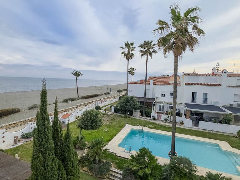 Villa for Sale in Casares Playa, Malaga 1