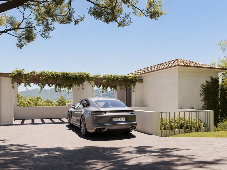Villa for Sale in Elviria, Malaga 3
